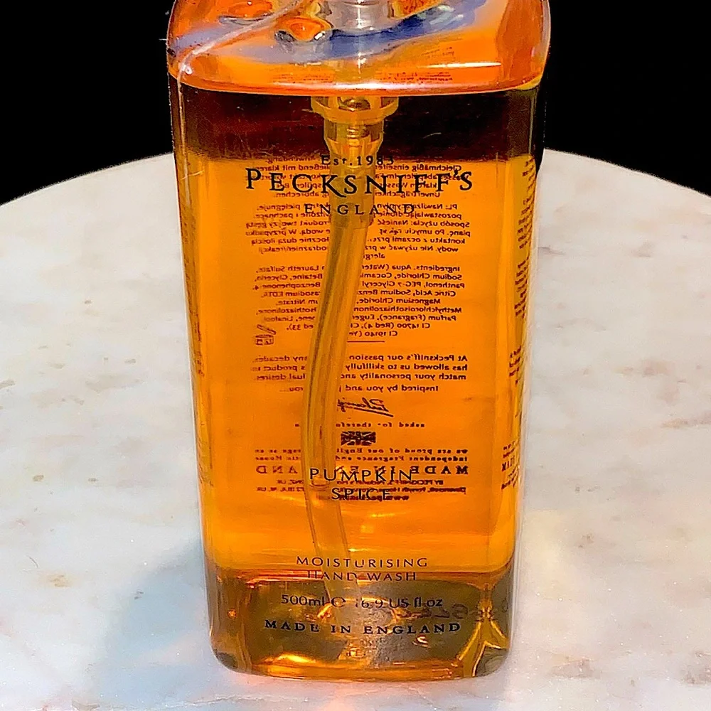 PECKSNIFF’S ENGLAND MOISTURISING HAND WASH PUMPKIN SPICE 16.9 FL OZ